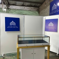 Mẫu tủ trưng bày vàng hiện đại cho không gian kinh doanh